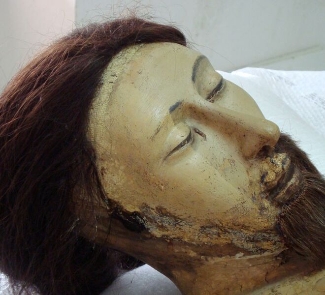Sardegna Galtellì Santissimo Crocifisso barba durante restauro