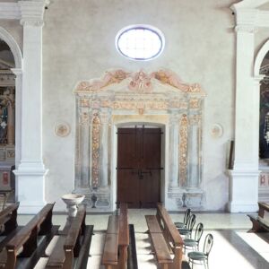 Polcenigo santuario santissima trinità affreschi porte laterali dopo