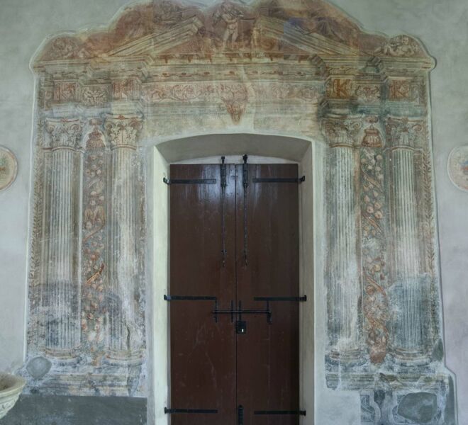 Polcenigo santuario santissima trinità affreschi porte laterali prima